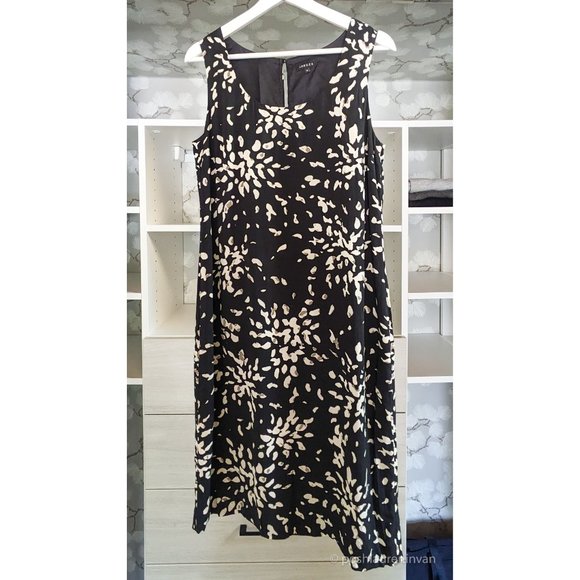 Jaeger Sleeveless Shift Dress – Black / White Floral Print – US 6 - Picture 2 of 16
